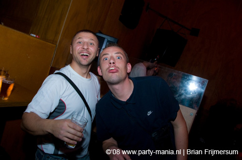081108_007_silly_symphonies_partymania
