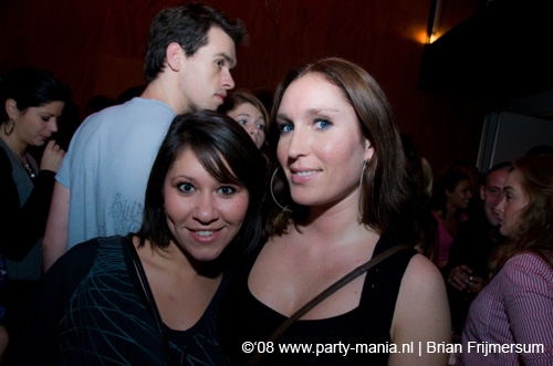 081108_011_silly_symphonies_partymania