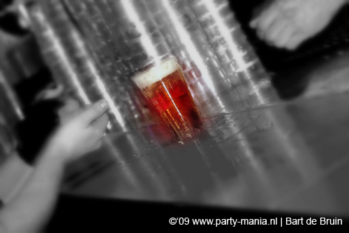 090123_013_poptrash_partymania