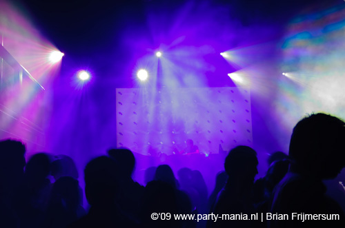 090130_023_streamers_partymania