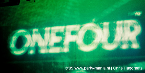 090328_000_onefour_partymania
