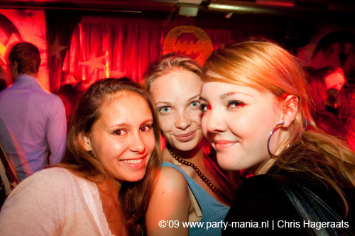 090428_045_mellow_moods_partymania