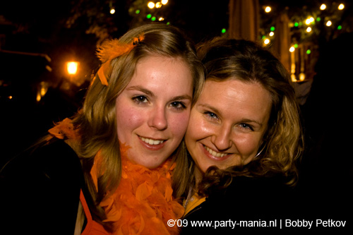 090429_081_koninginnenach_partymania