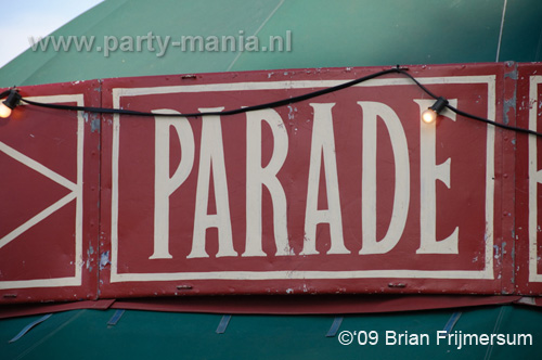 090703_012_parade_partymania