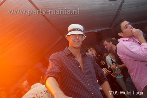 090718_046_this_is_the_beach_partymania