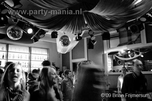 090912_004_le_paris_partymania
