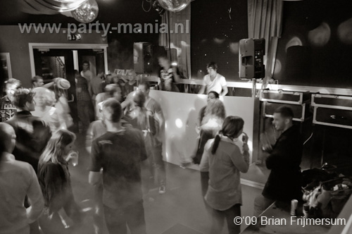 090912_005_le_paris_partymania