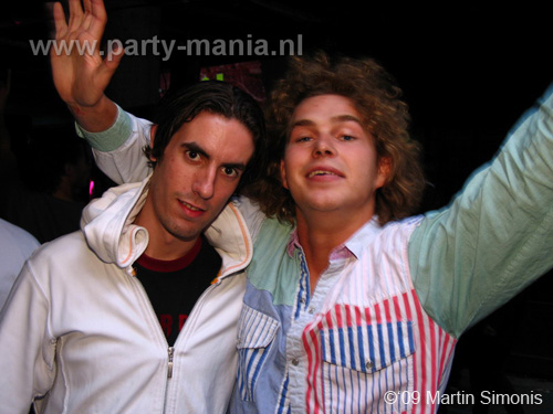 090912_084_the_city_is_yours_partymania