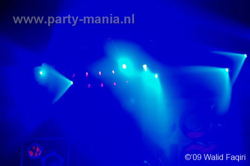 091023_001_90s_now_partymania