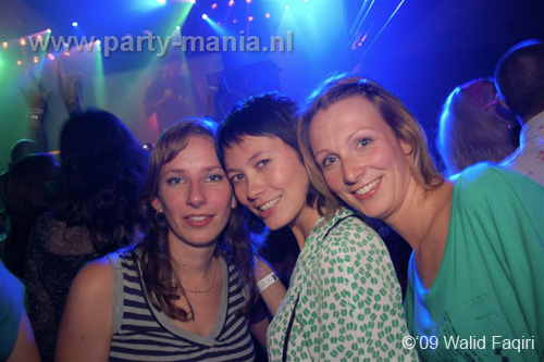 091023_018_90s_now_partymania