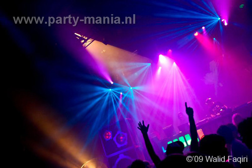 091023_077_90s_now_partymania