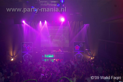 091023_080_90s_now_partymania