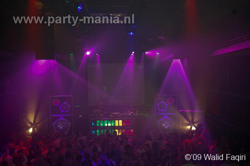 091023_081_90s_now_partymania