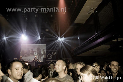 091023_094_90s_now_partymania