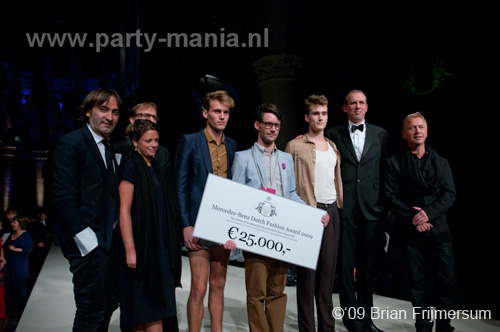 091106_071_dutch_fashion_awards_partymania