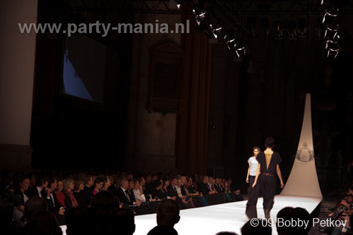 091106_049_dutch_fashion_awards_partymania