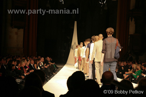 091106_053_dutch_fashion_awards_partymania