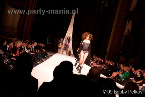 091106_059_dutch_fashion_awards_partymania