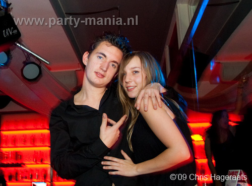 091113_006_denhaag_is_dope_partymania