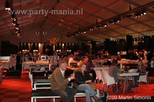 091114_070_eten+drinken_malieveld_partymania