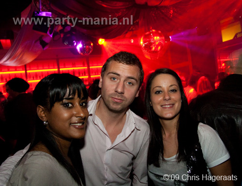 091116_014_red_monday_partymania