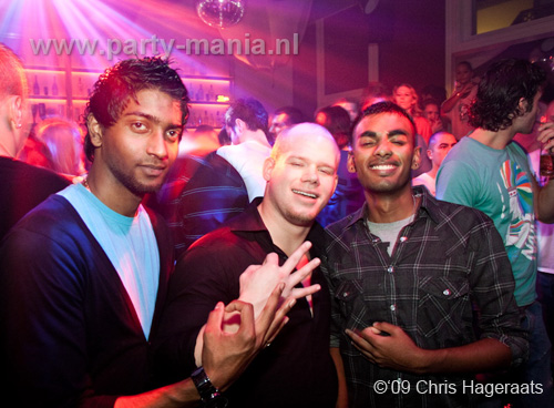 091116_048_red_monday_partymania