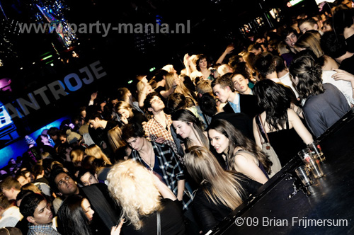 091217_088_xxlmas_party_partymania
