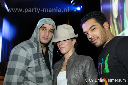 091217_094_xxlmas_party_partymania