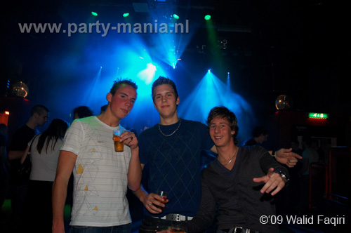 091217_081_xxlmas_party_partymania
