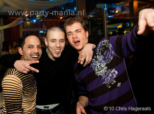 100130_082_project070_partymania