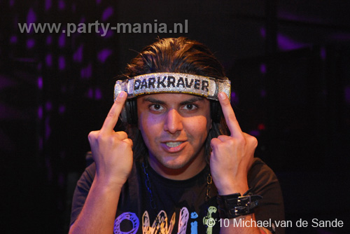 100512_000_darkraver_partymania