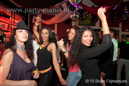 100512_062_pump_up_the_base_partymania