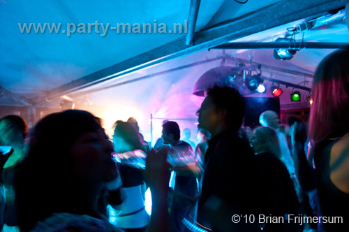 100530_086_wij_partymania