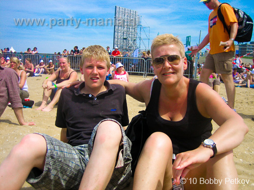 100605_018_royal_beach_partymania