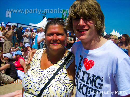 100605_089_royal_beach_partymania