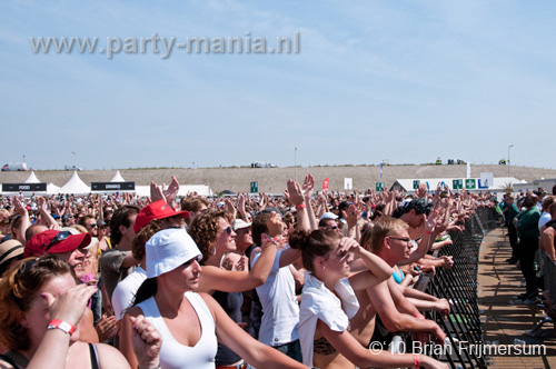 100605_091_royal_beach_partymania