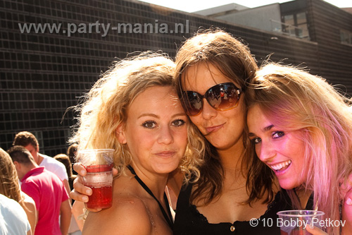 100612_061_franchise_outdoor_partymania