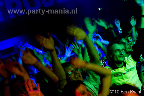 100619_055_glitterclub_partymania