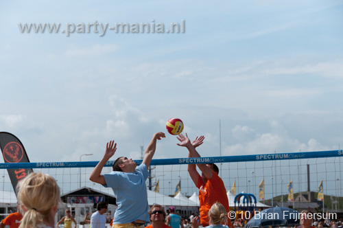 100801_017_horeca_beachvolleybal_partymania