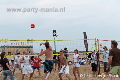 100801_069_horeca_beachvolleybal_partymania