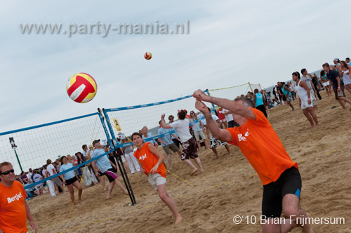 100801_090_horeca_beachvolleybal_partymania
