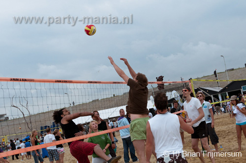 100801_093_horeca_beachvolleybal_partymania