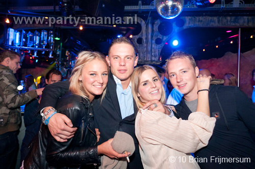 100918_080_classicsparty_westwood_partymania