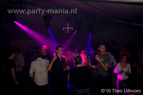 100925_015_hey_partymania