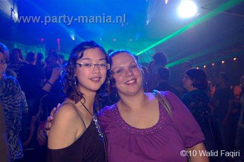 101008_012_mutesounds_partymania