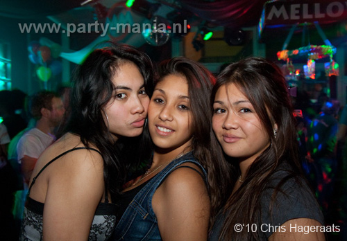 101019_085_mellow_moods_partymania
