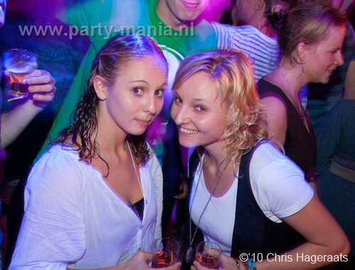 101120_050_90s_only_partymania