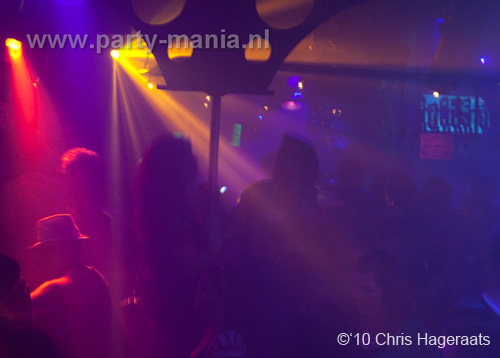 101120_054_90s_only_partymania