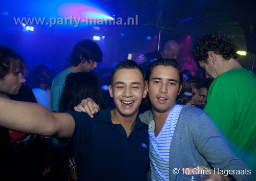 101120_087_90s_only_partymania