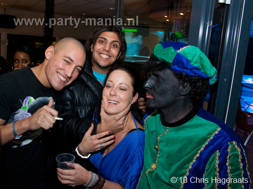 101204_008_pump_up_the_base_partymania